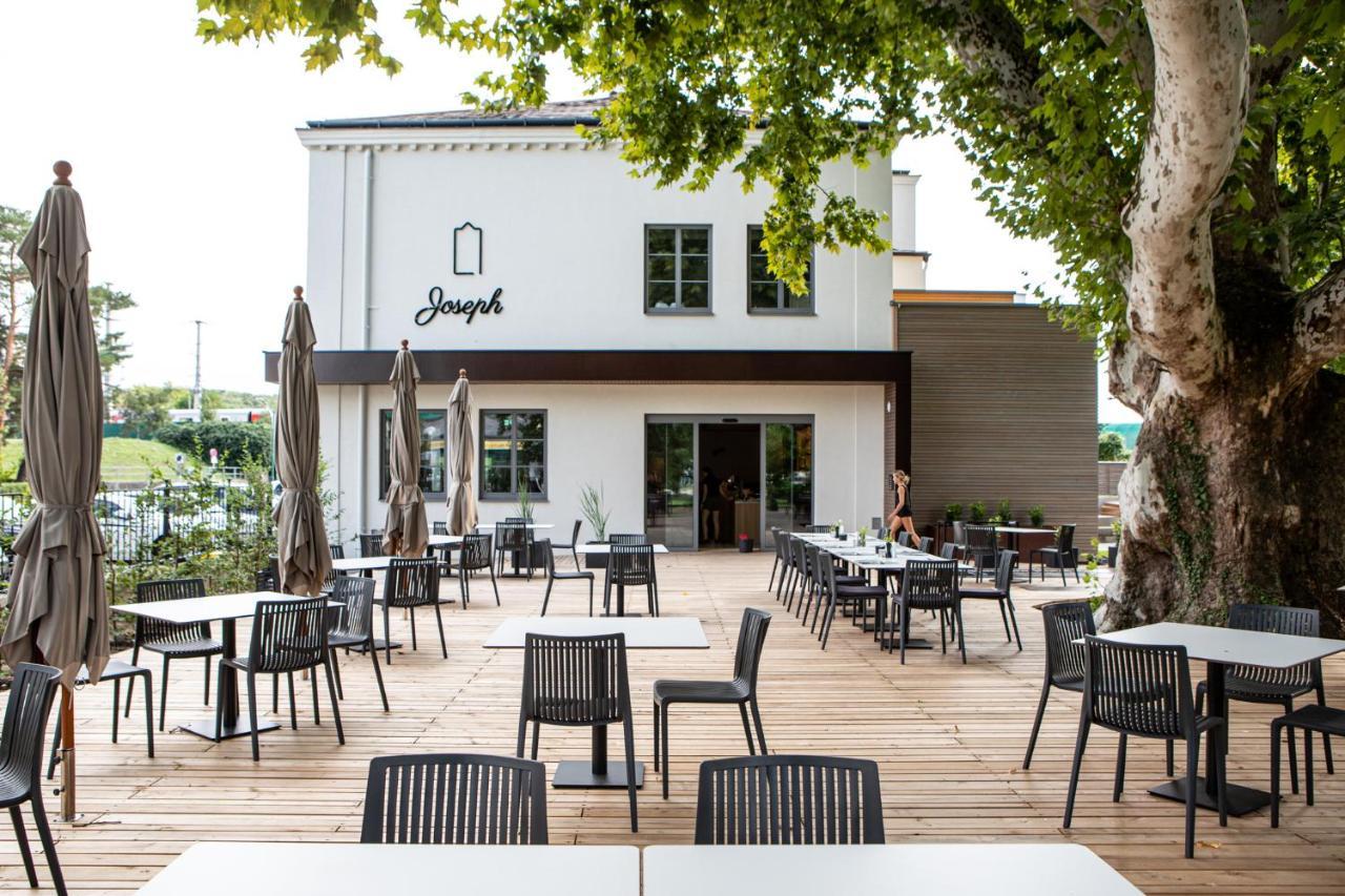 Hotel Restaurant Joseph Bruckneudorf Екстер'єр фото